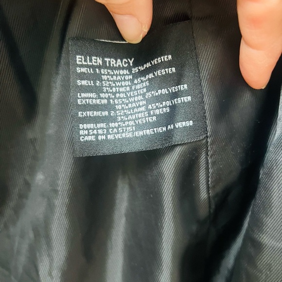 Ellen Tracy beautiful size 4 wool black and white winter coat! - Picture 5 of 8